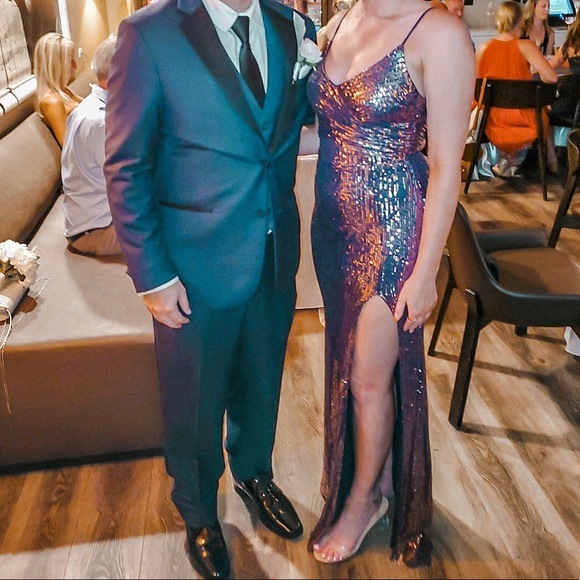 Windsor-Rose gold sequin dress - Picture 2 of 2